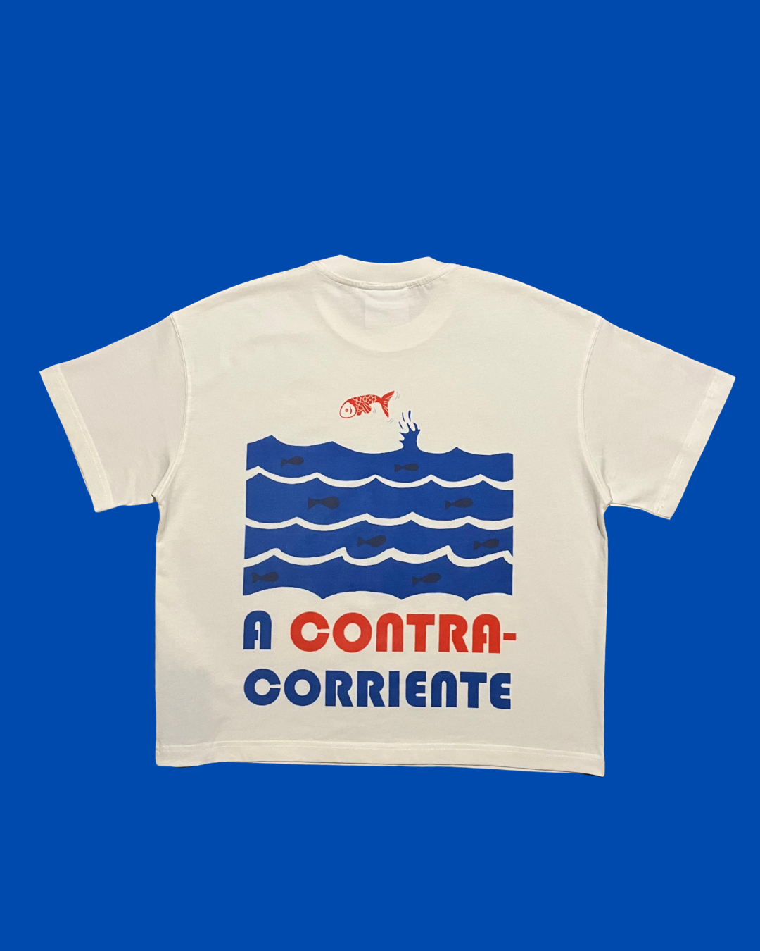 Drop 003 - Camiseta Oversized Cropped "A contracorriente"